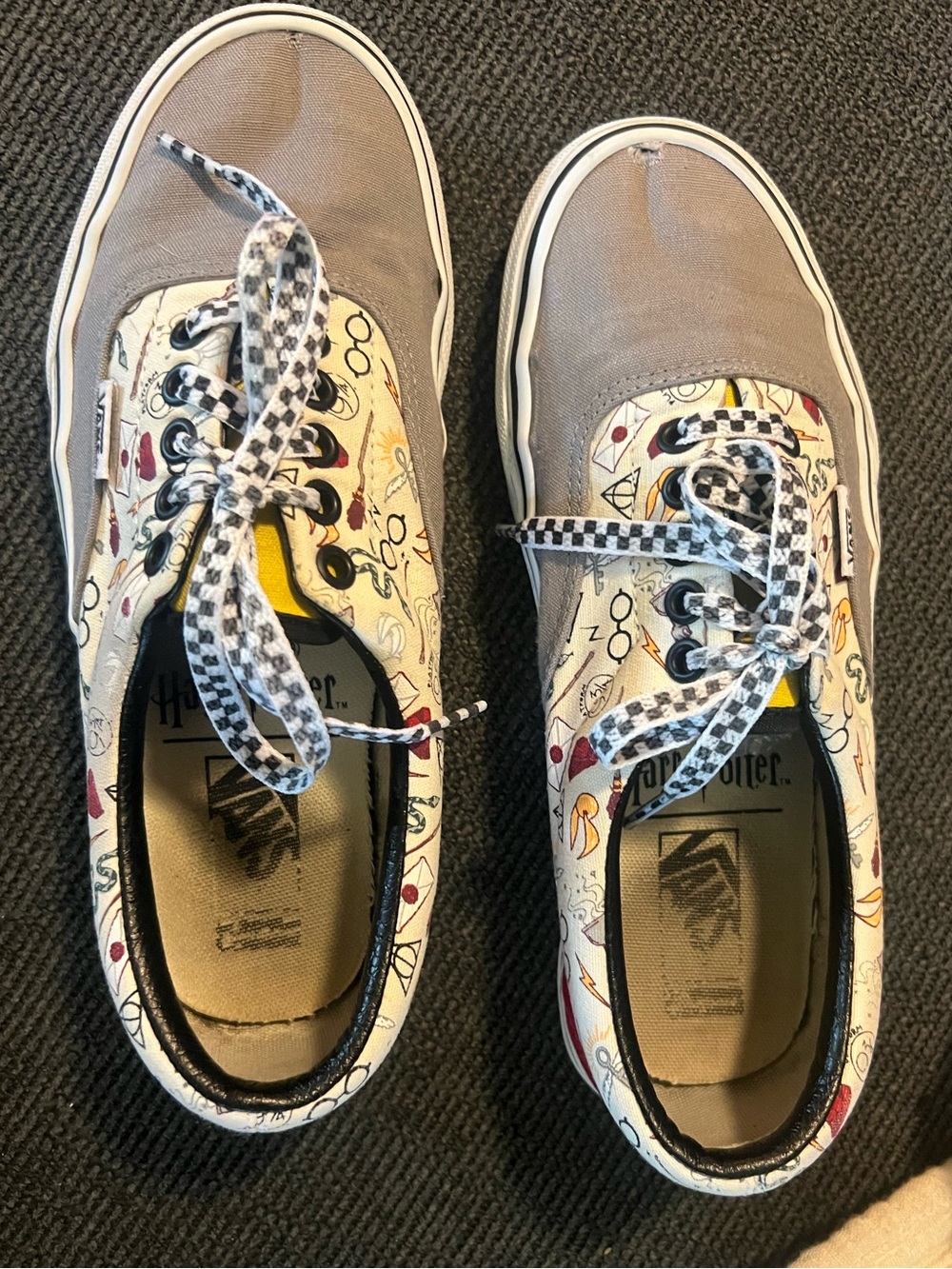 Vans Harry Potter Patterned Low-Top Sneakers with Red Heel Accent - Picture 2 of 5